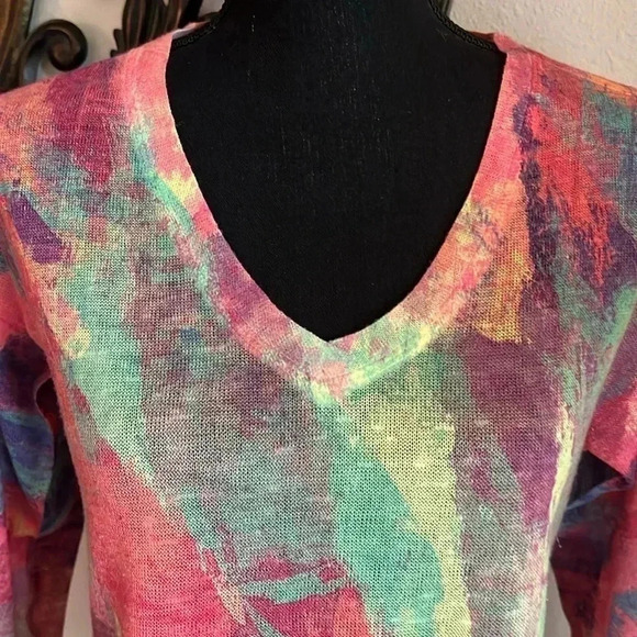 SOFT SURROUNDINGS Plein De Couleurs
Multicolored Abstract Paint Sweater … - Picture 11 of 13
